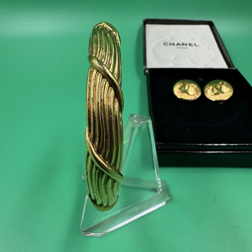 Vintage Chanel Paris Gold Tone Bangle Bracelet & Clip Earrings Set Original Box
